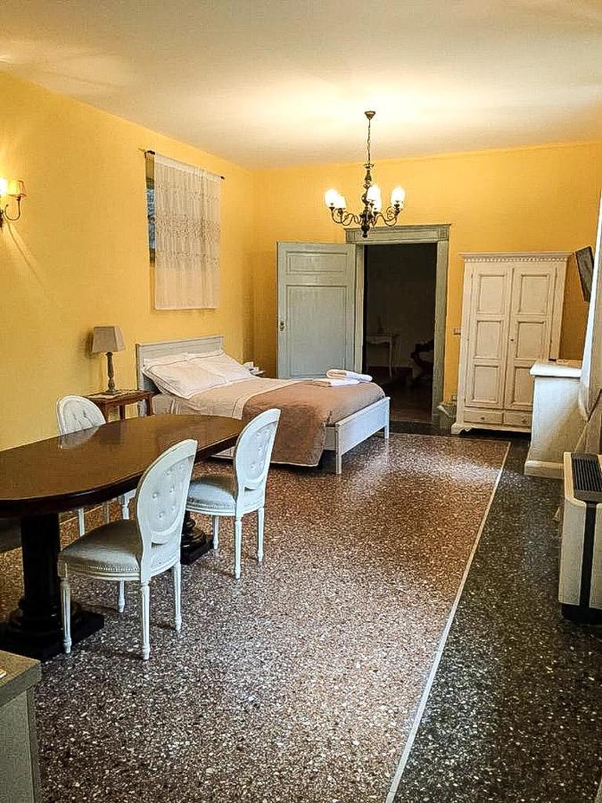 Relais Real Collegio Hotel Noli Kültér fotó