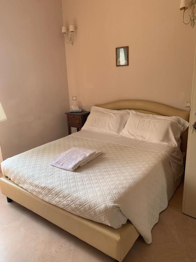 Relais Real Collegio Hotel Noli Kültér fotó