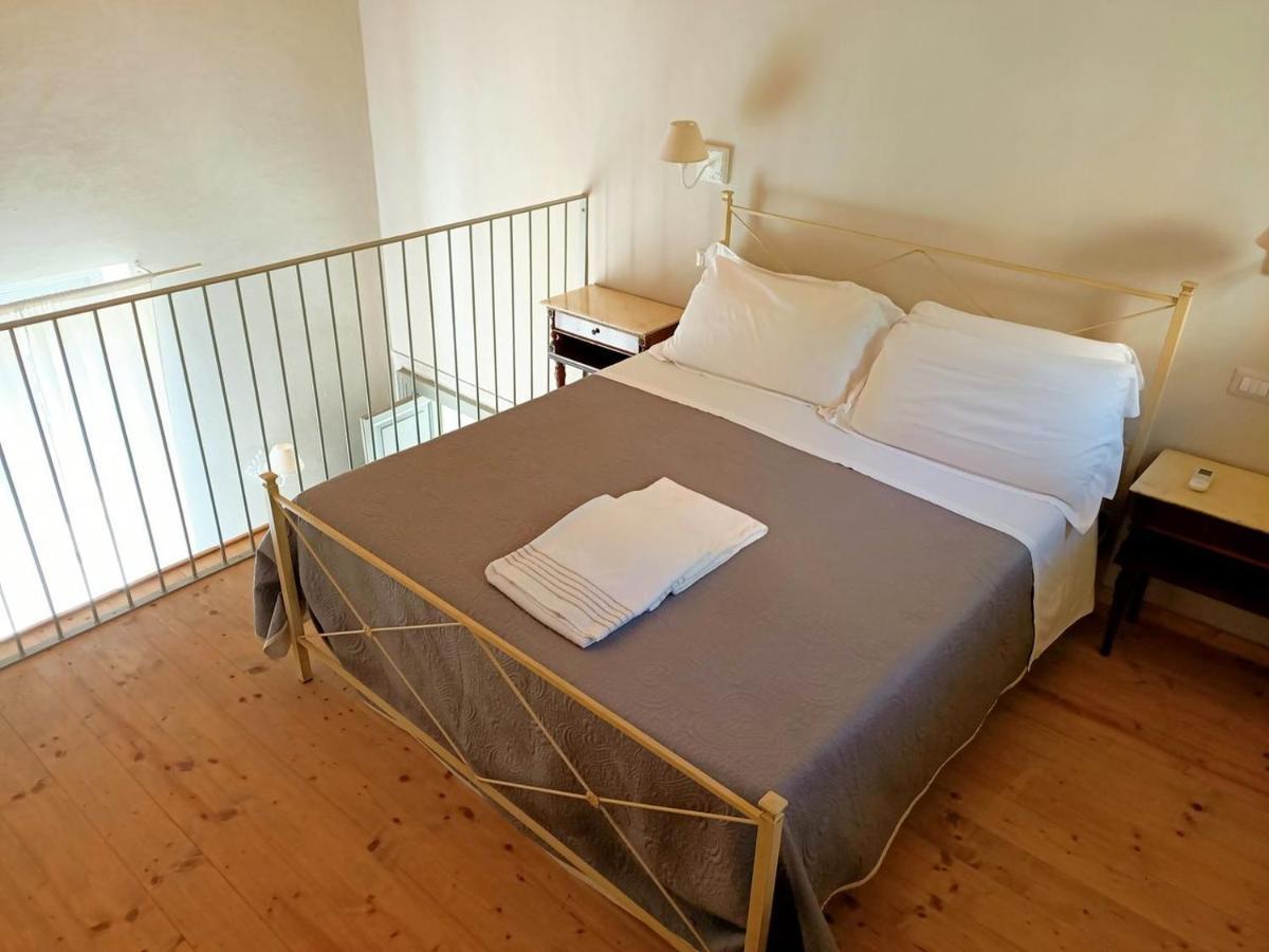 Relais Real Collegio Hotel Noli Kültér fotó